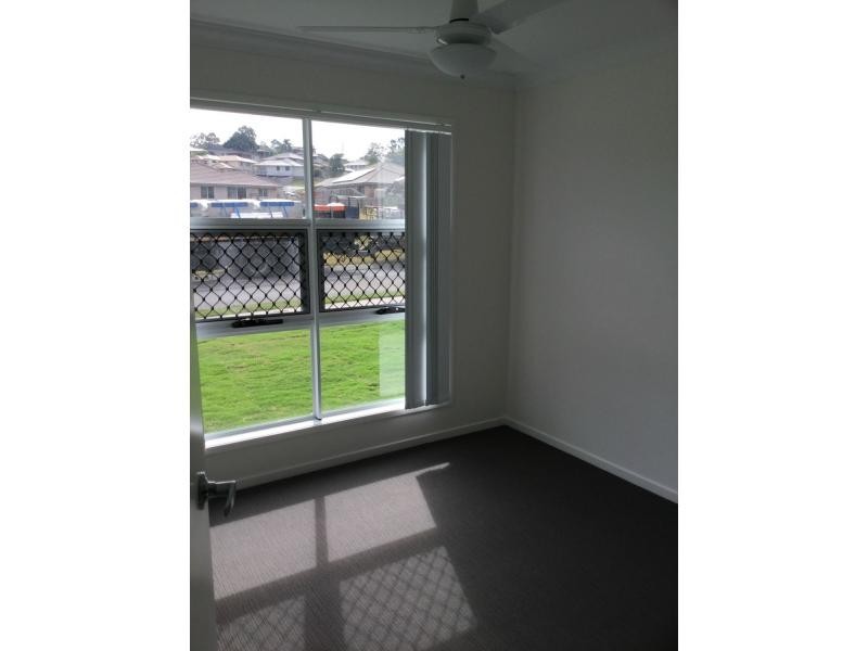 1/7 Melville Drive, Brassall QLD 4305