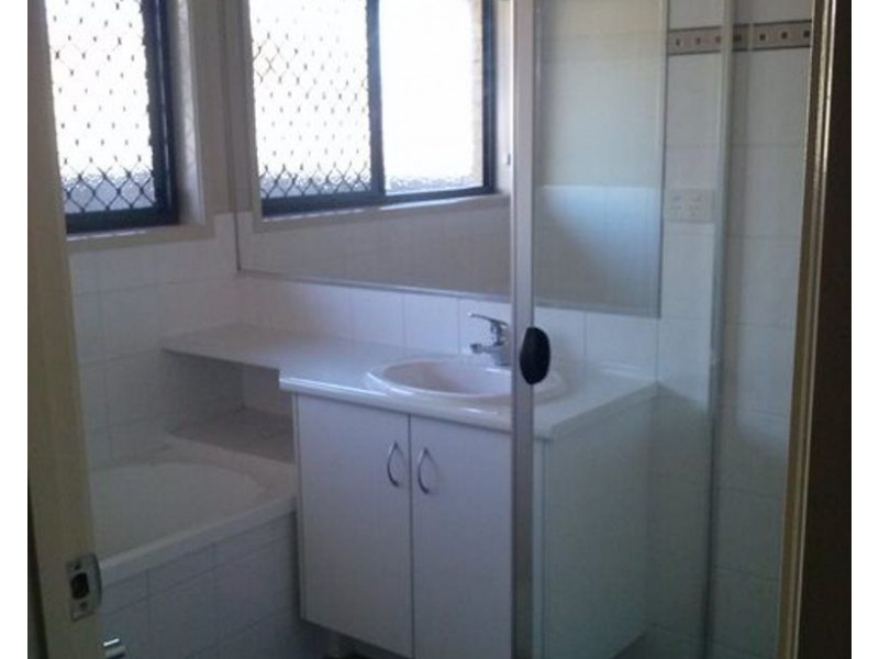 4 Toronto Court, Brassall QLD 4305