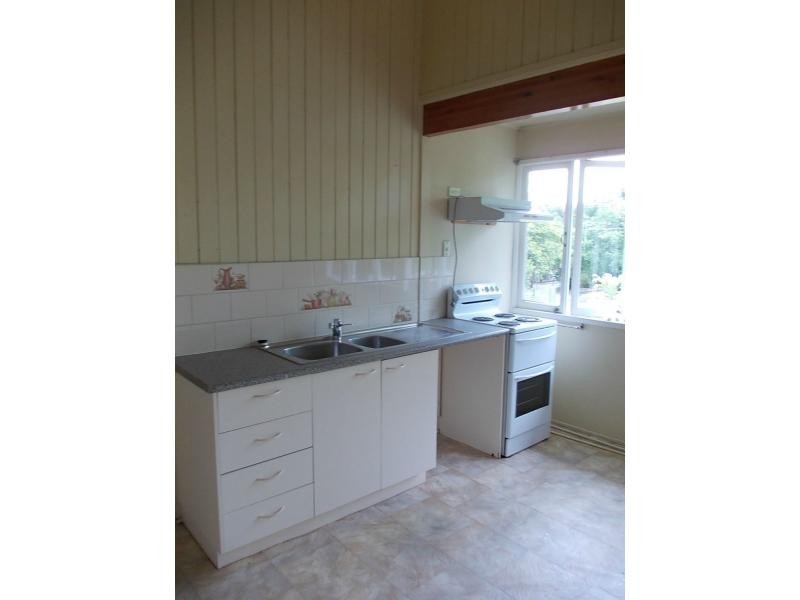 20 Joffre Street, Booval QLD 4304