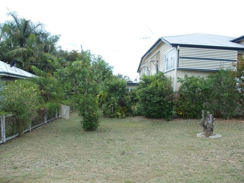 20 Joffre Street, Booval QLD 4304