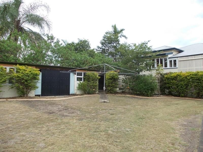 20 Joffre Street, Booval QLD 4304