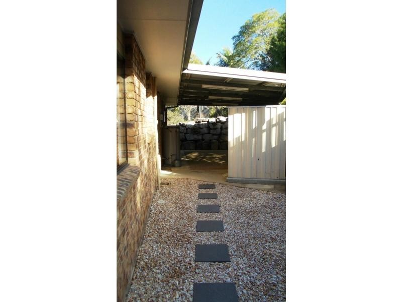 8 Pender Street, North Ipswich QLD 4305