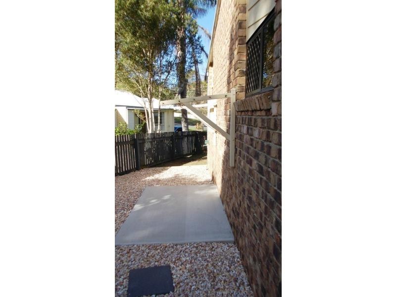 8 Pender Street, North Ipswich QLD 4305