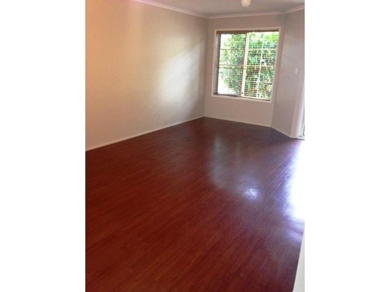 11/12 Bergin Street, Booval QLD 4304