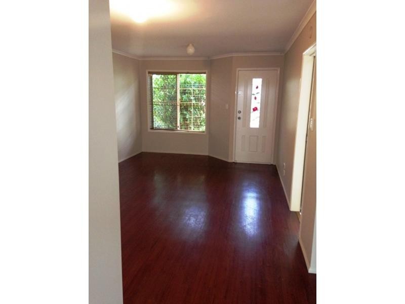 11/12 Bergin Street, Booval QLD 4304