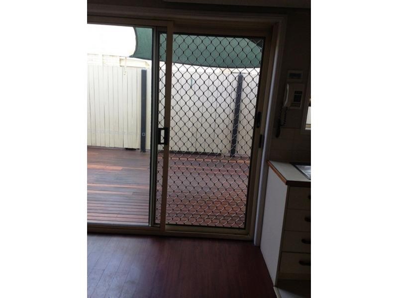 11/12 Bergin Street, Booval QLD 4304