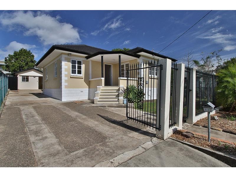 12 Thorn Lane, Ipswich QLD 4305