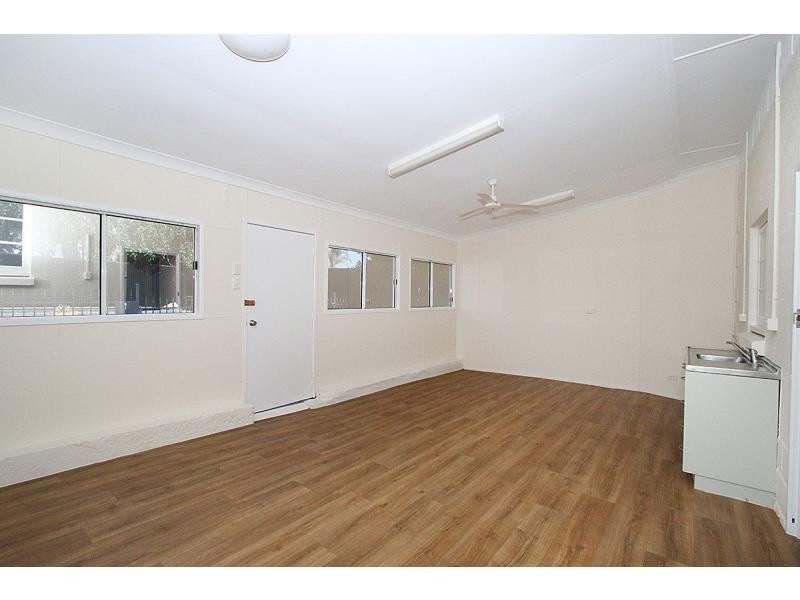 12 Thorn Lane, Ipswich QLD 4305