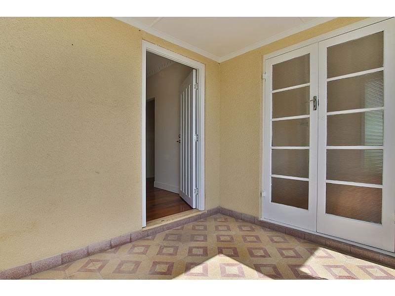 12 Thorn Lane, Ipswich QLD 4305
