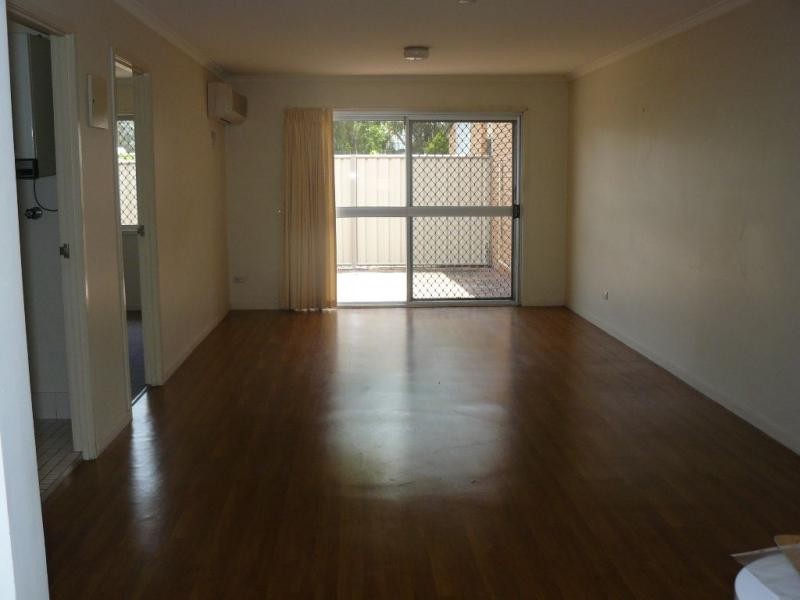 4/53 Brisbane Road, Redbank QLD 4301