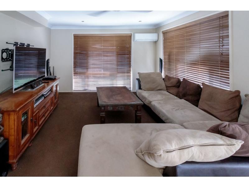 1 Camelia Street, Springfield QLD 4300