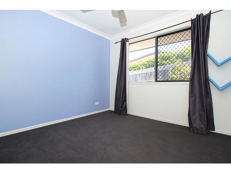 19 Sandhurst Place, Brassall QLD 4305