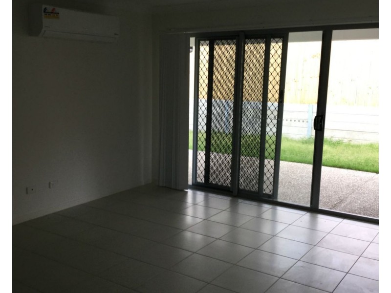 1/12 Silky Oak Street, Ripley QLD 4306