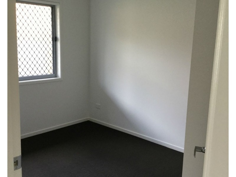 1/12 Silky Oak Street, Ripley QLD 4306