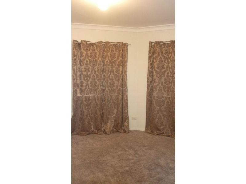 1/44 Bergin Street, Booval QLD 4304