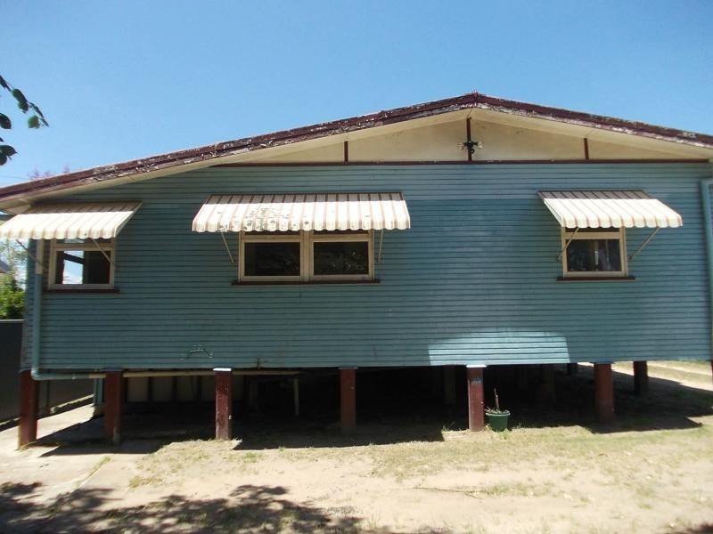 43 Hayes Street, Brassall QLD 4305