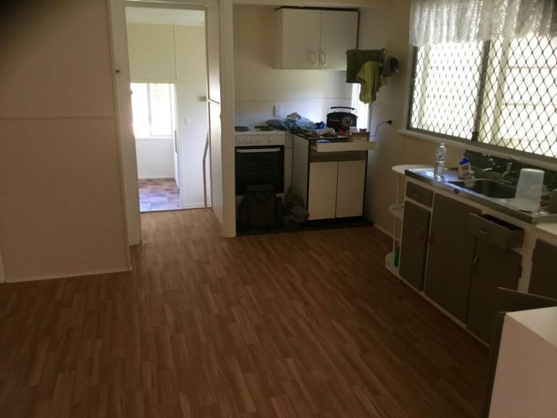 93 Blackall Street, Basin Pocket QLD 4305