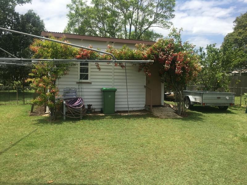 93 Blackall Street, Basin Pocket QLD 4305