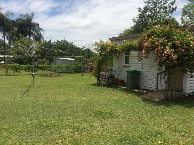 93 Blackall Street, Basin Pocket QLD 4305