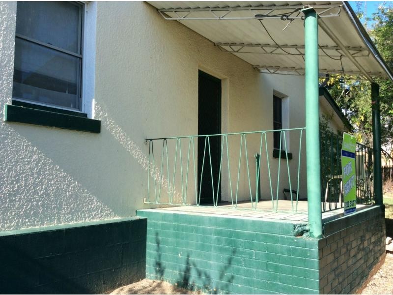 1/34 Waghorn Street, Ipswich QLD 4305