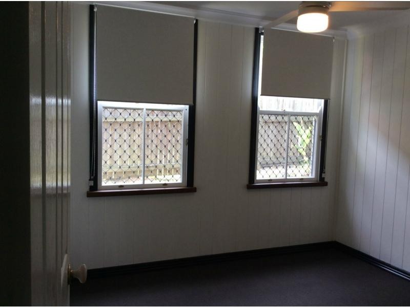 40 Warwick Road, Ipswich QLD 4305