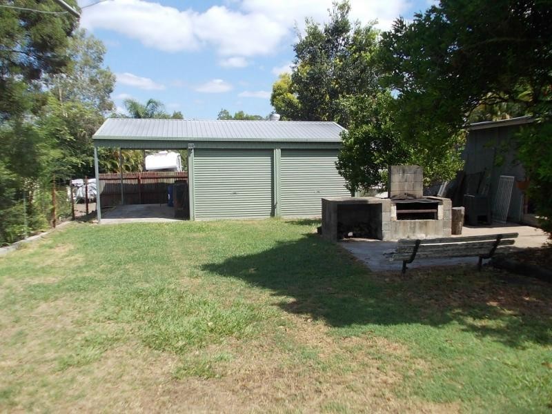 6 Pommer Street, Brassall QLD 4305