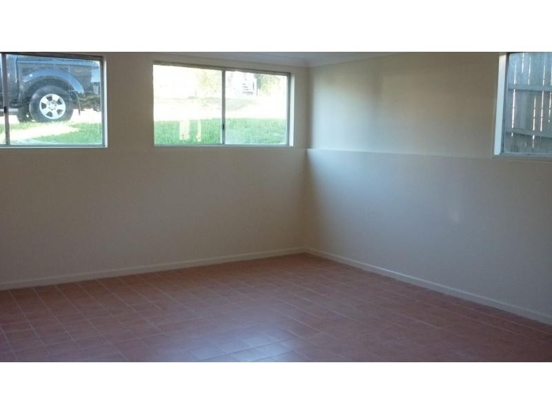 10 Gulland Street, North Ipswich QLD 4305