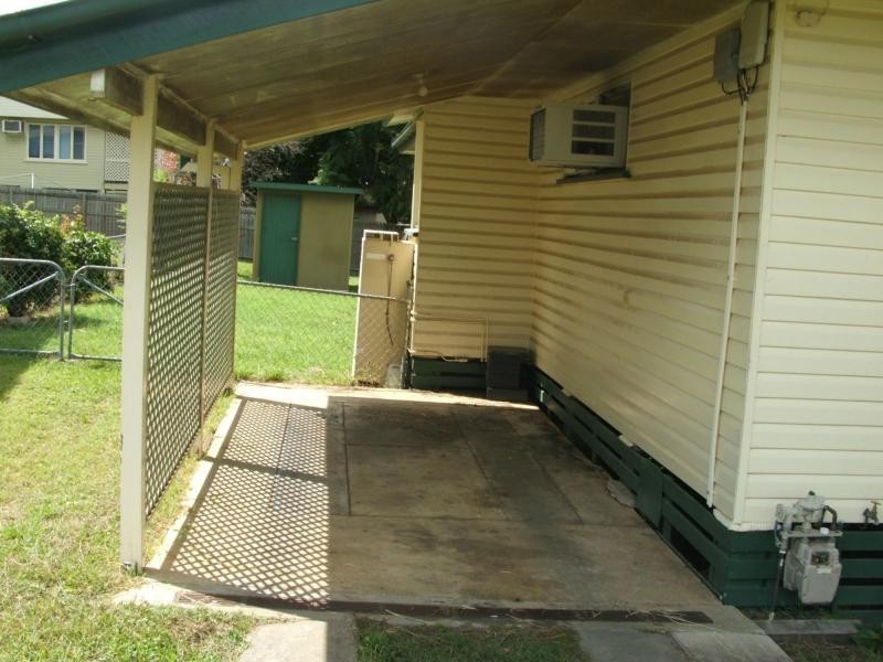 29 Chalk Street, Leichhardt QLD 4305