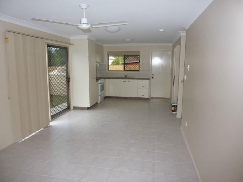 1/25 Dudleigh Street, Booval QLD 4304