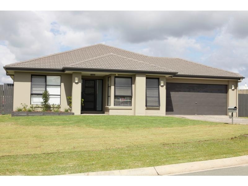 12 Baystone Place, Raceview QLD 4305