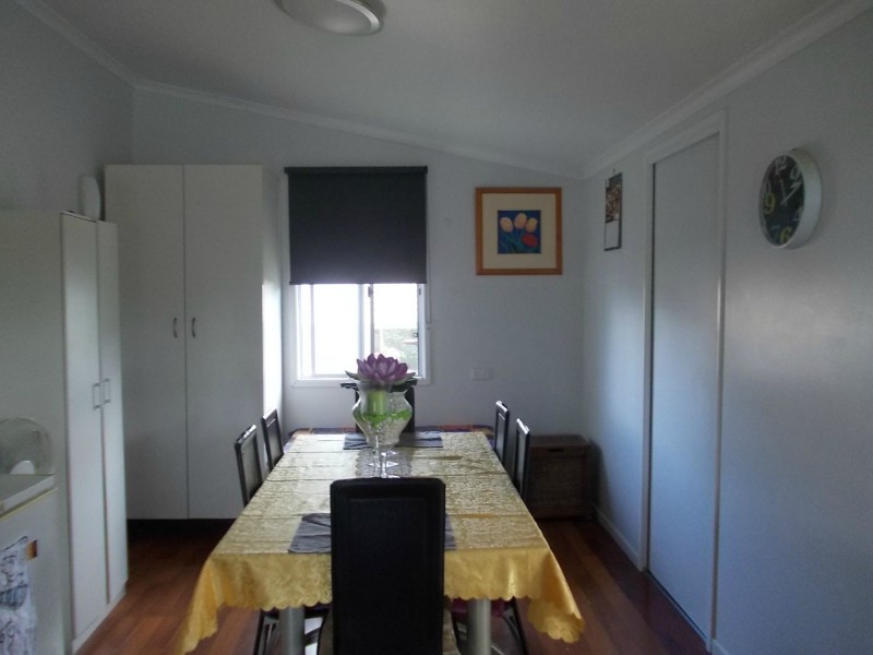 15 Law Street, Bundamba QLD 4304