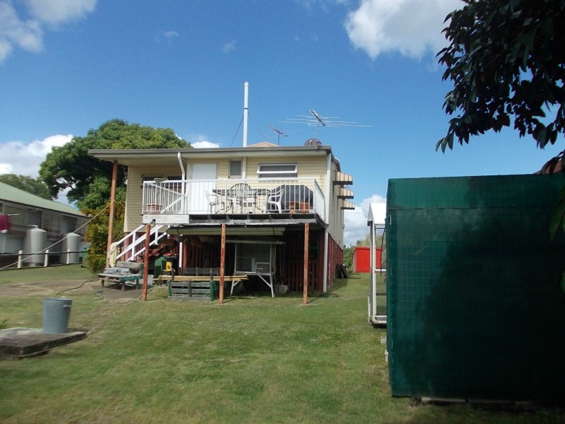 15 Law Street, Bundamba QLD 4304