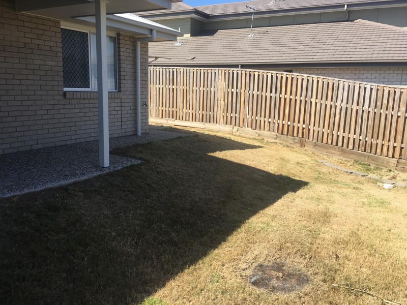 2/7 Melville Drive, Brassall QLD 4305