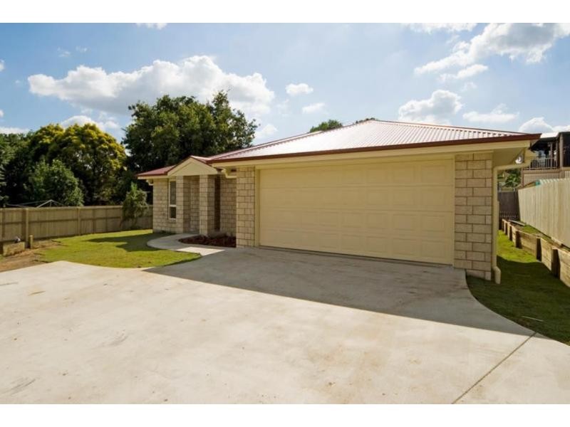 77A Thorn Street, Ipswich QLD 4305