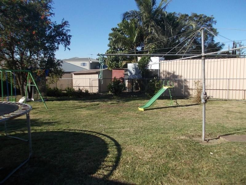 51 Bird Street, Bundamba QLD 4304