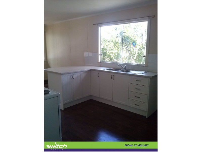 112 Downs Street, North Ipswich QLD 4305