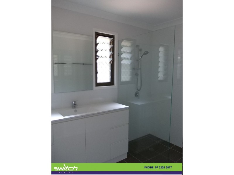 25 Henry Street, Brassall QLD 4305