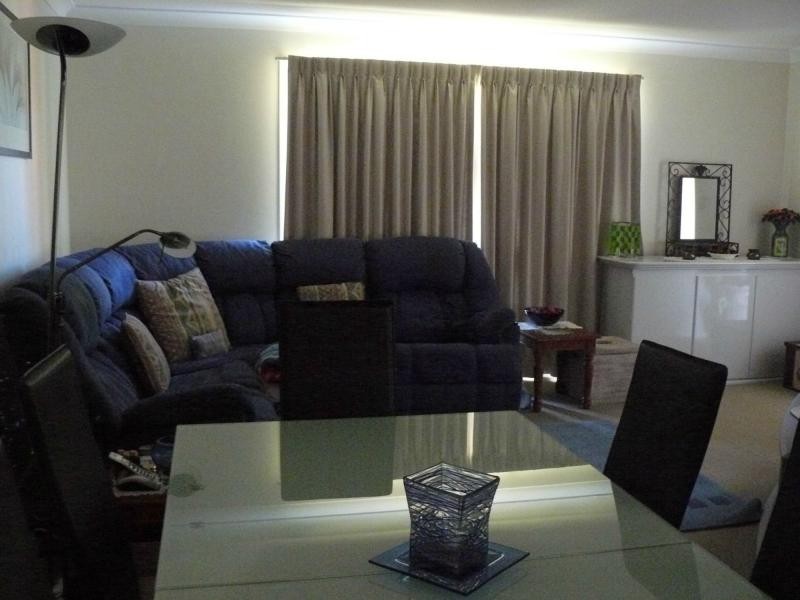 Flinders View QLD 4305