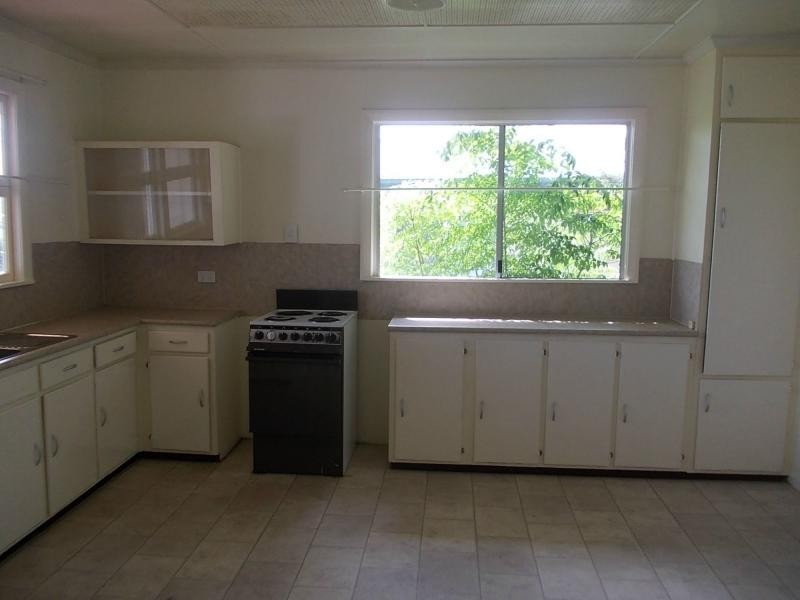 Eastern Heights QLD 4305