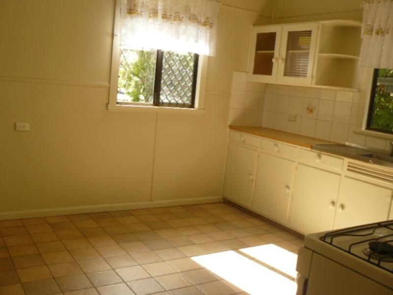 Booval QLD 4304