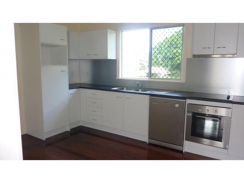 Newtown QLD 4305