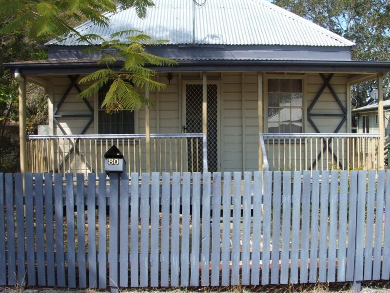 One Mile QLD 4305