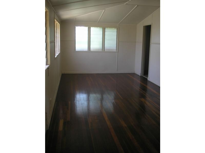 North Ipswich QLD 4305