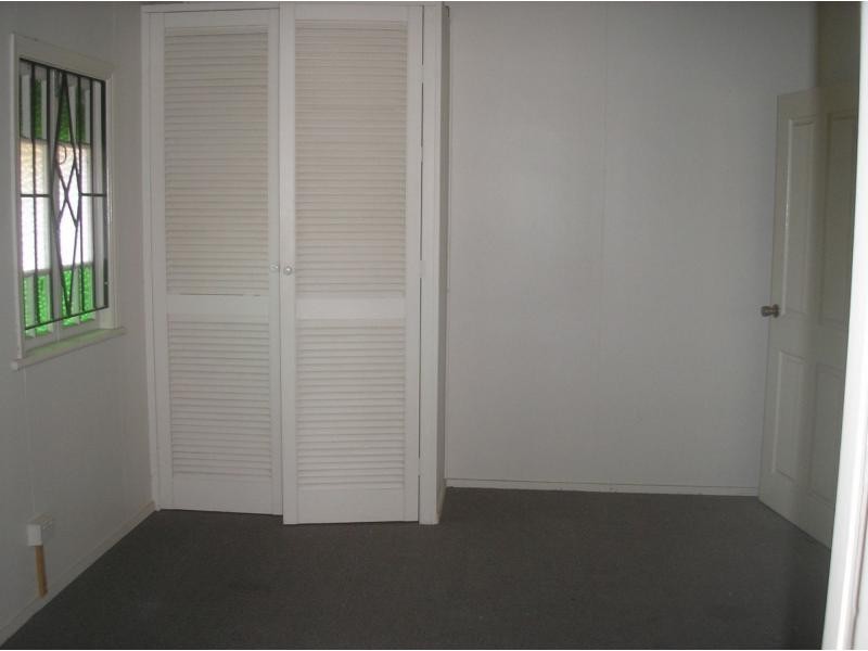 North Ipswich QLD 4305