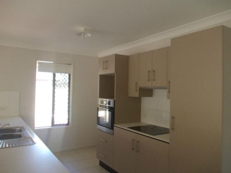 One Mile QLD 4305