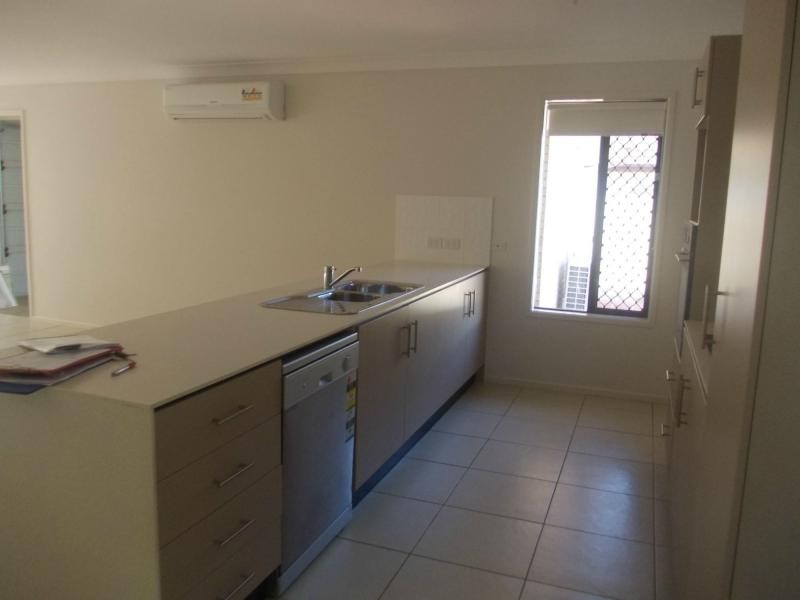 One Mile QLD 4305