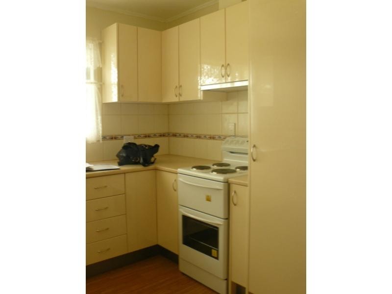 Silkstone QLD 4304