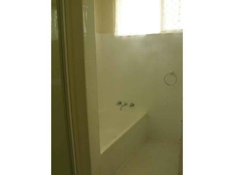 Silkstone QLD 4304