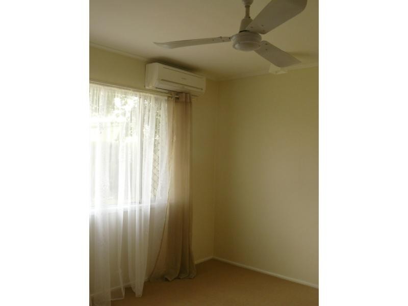 Silkstone QLD 4304