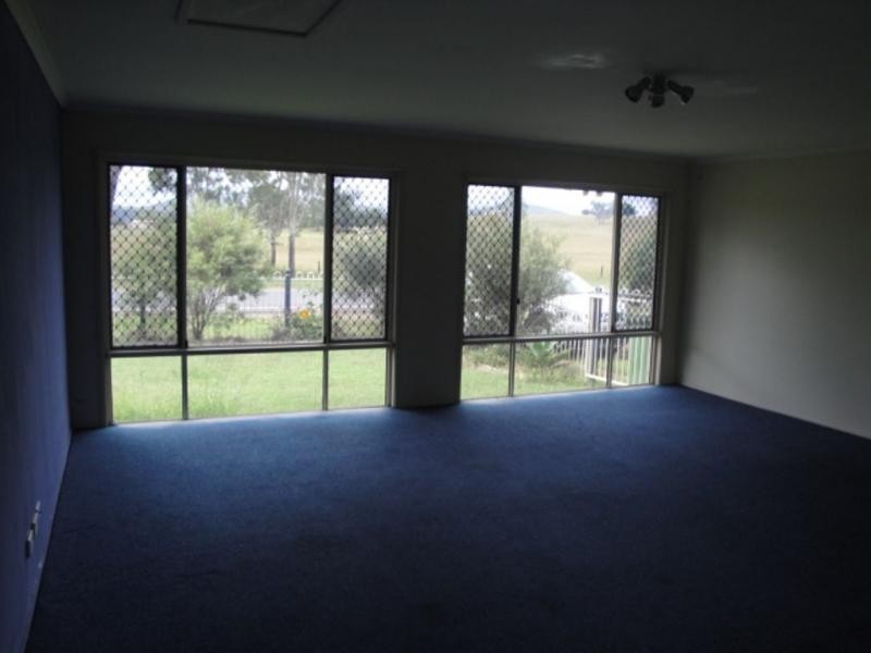 Peak Crossing QLD 4306